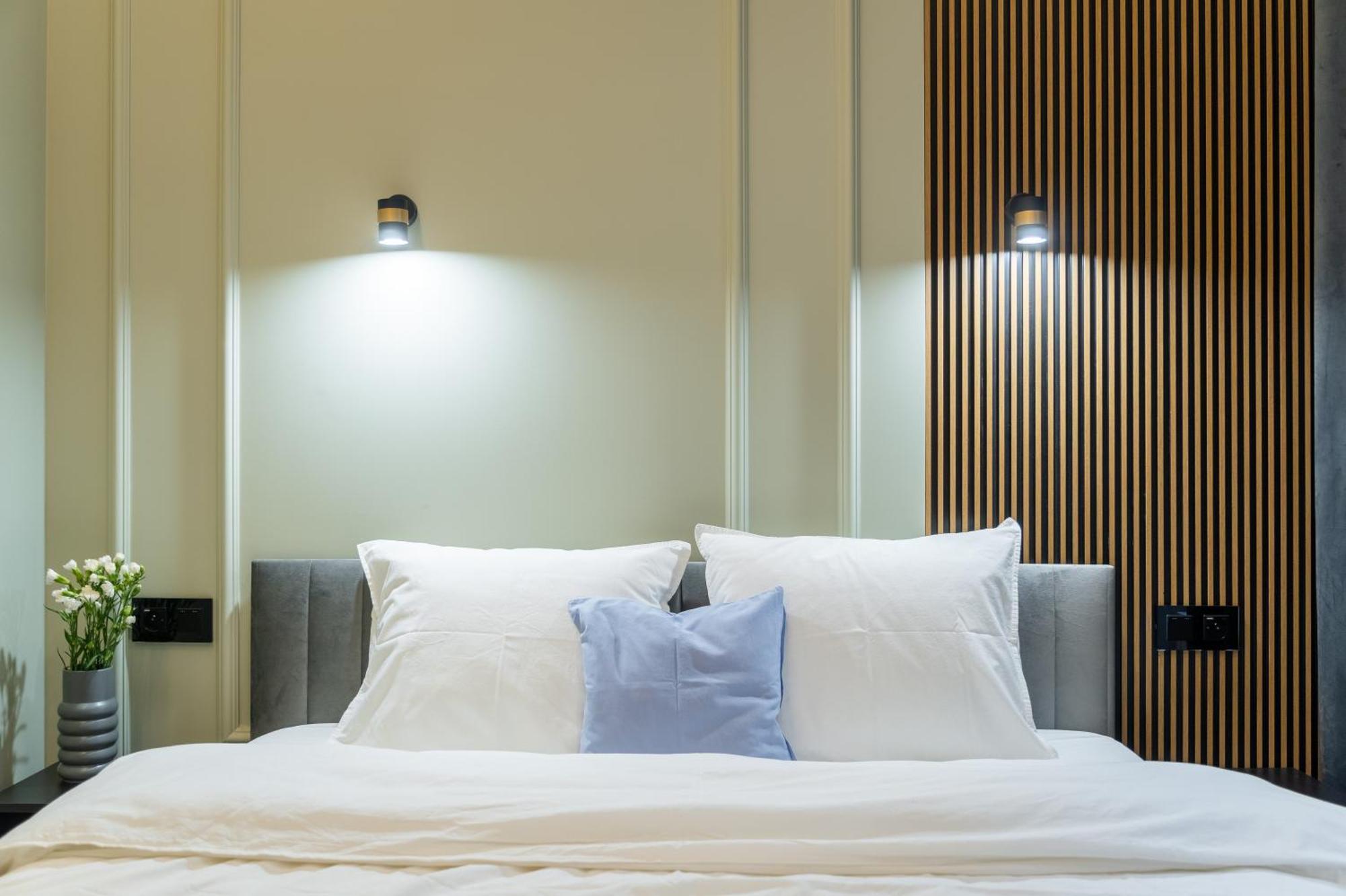 Charm & Comfort Renovated Gem In Old Town Sarego Apt B Краков Экстерьер фото